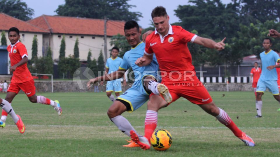 Yevgeny Kabaev akan menjajal lawan kuat dalam laga uji coba. Copyright: &copy; Herry Ibrahim/INDOSPORT